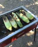 BBQ生のトウモロコシを丸ごと炭焼❗️