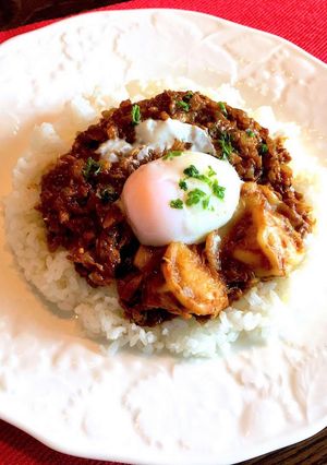 レンジで簡単！鯖缶と水餃子のキーマカレー-レシピのメイン写真
