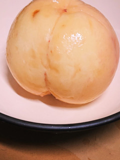 湯剥き★ツルッと生桃(๑´>᎑<)~♡-レシピのメイン写真