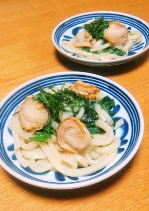 紫蘇とベビーホタテの白だし焼きうどん-レシピのメイン写真