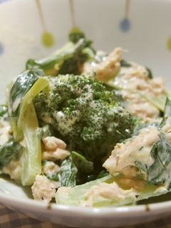 ブロッコリーとニラのツナマヨ和え♪-レシピのメイン写真