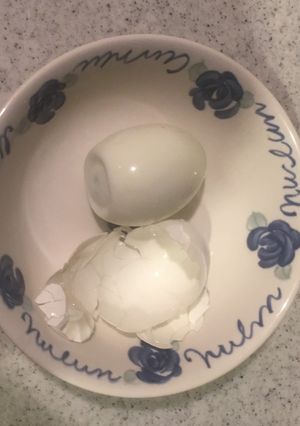 ゆで卵の簡単皮のむき方-レシピのメイン写真