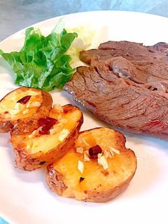 レンチンじゃかいものアーリオオーリオ焼き-レシピのメイン写真