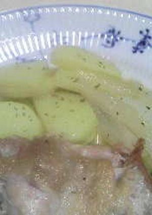 フライパンひとつで☻ ☺鶏肉の白ワイン煮-レシピのメイン写真