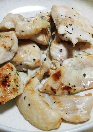 ドレッシングソルトの簡単チキンソテ−-レシピのメイン写真