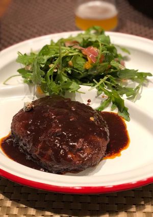 牛ミンチのみ☆肉汁溢れる柔らかハンバーグ-レシピのメイン写真