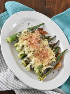 オクラのカリカリとろーりチーズ焼き-レシピのメイン写真