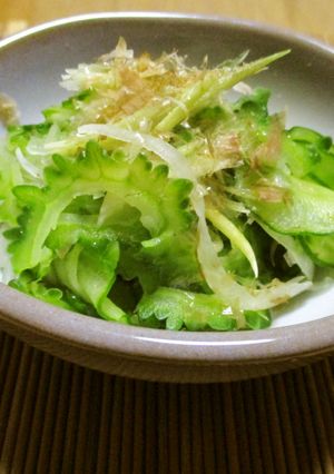 苦くない！簡単！ゴーヤと夏野菜の塩もみ-レシピのメイン写真