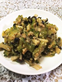 夏バテ予防に ゴーヤのもろみ味噌炒め-レシピのメイン写真
