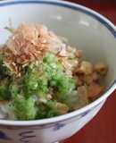 パパッと♪美味♪鶏そぼろ＆おろし胡瓜で丼