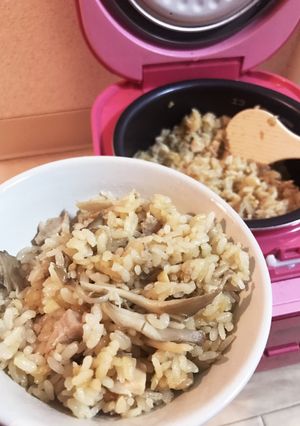 超簡単！楽々！鶏とキノコの炊き込みご飯-レシピのメイン写真