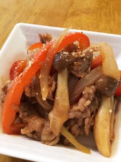 牛肉.パプリカ.しめじの簡単炒め-レシピのメイン写真