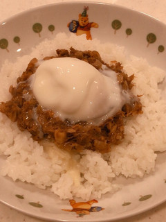 ツナのキーマカレー、チーズ温玉のせ!-レシピのメイン写真