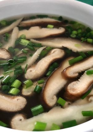 椎茸のナンプラースープ-レシピのメイン写真