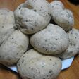 冷めてもふわふわ~、豆乳入り黒ごまパン