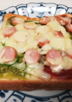 時短！ハーフ＆ハーフピザトースト-レシピのメイン写真