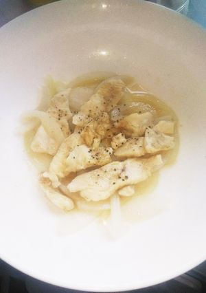 電子レンジで、鶏肉と玉ねぎ炒め風-レシピのメイン写真