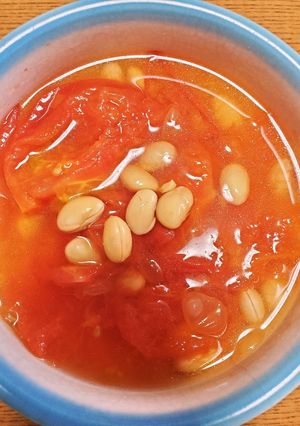 夏に！簡単トマトスープ♪大豆入りコンソメ-レシピのメイン写真