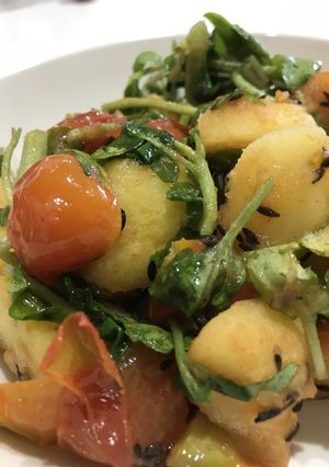 ミニトマト×じゃがいものスパイス炒め-レシピのメイン写真