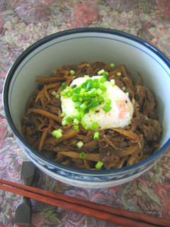牛ごぼうの☆温玉丼-レシピのメイン写真