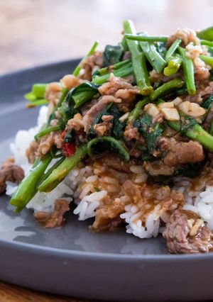 沙茶牛肉と空芯菜のあんかけご飯-レシピのメイン写真