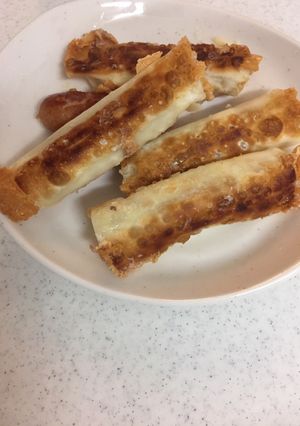 餃子の皮でウィンナーチーズ焼き-レシピのメイン写真