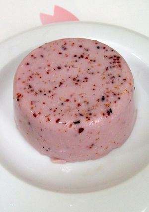 ローズヒップまるごと★ヨーグルトゼリー★-レシピのメイン写真