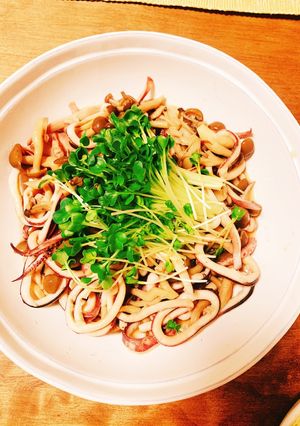 母の味！さっぱりシメジとイカの中華和え-レシピのメイン写真
