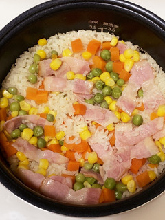 包丁いらず入れてポンの炊飯器ピラフ!!-レシピのメイン写真