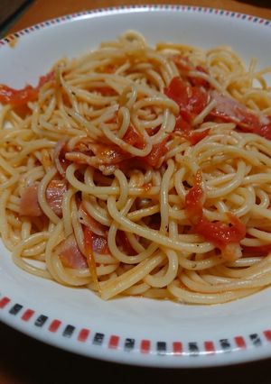 ベーコンとトマトのスパゲティ-レシピのメイン写真