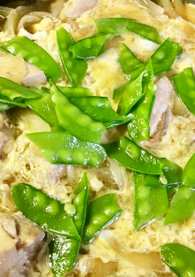 親子煮（鶏と玉ねぎの卵とじ）-レシピのメイン写真