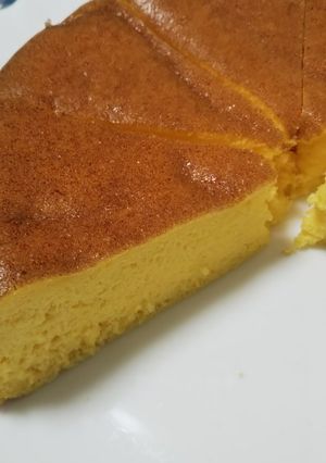 油不要しっとりふわふわ炊飯スポンジケーキ-レシピのメイン写真