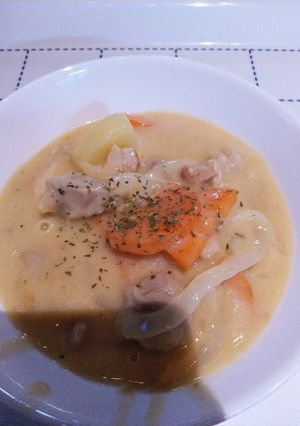 余ったホイップで！ルーなし簡単シチュー-レシピのメイン写真