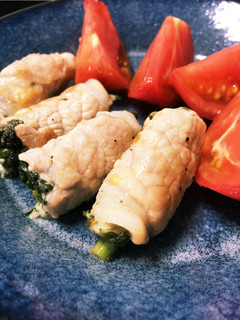 春菊とチーズの豚肉巻き-レシピのメイン写真