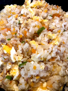 簡単♡ふっくらごはんの野菜たっぷり炒飯-レシピのメイン写真