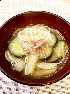 余った素麺で茄子と薄揚げのお味噌汁-レシピのメイン写真