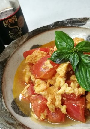 トマトと卵のバルサミコソース炒め-レシピのメイン写真