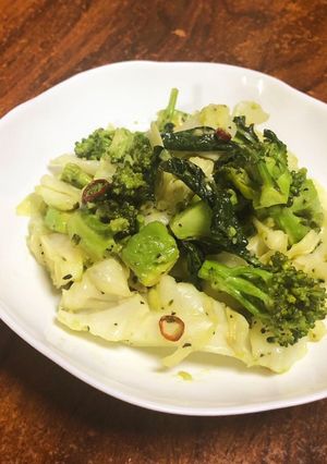 簡単☆アボカドと緑野菜のアーリオオーリオ-レシピのメイン写真
