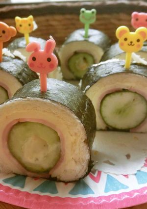 親子で作る♡まるごとキュウリのロール巻き-レシピのメイン写真