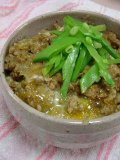 鶏そぼろ丼-レシピのメイン写真