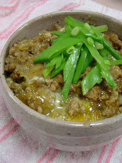 鶏そぼろ丼-レシピのメイン写真