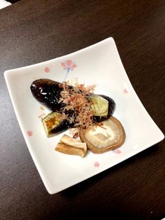茄子のステーキ♡椎茸♡茄子♡焼くだけ簡単-レシピのメイン写真