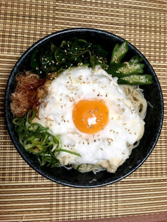 メレンゲ卵♪釜玉風ぶっかけ素麺♪-レシピのメイン写真