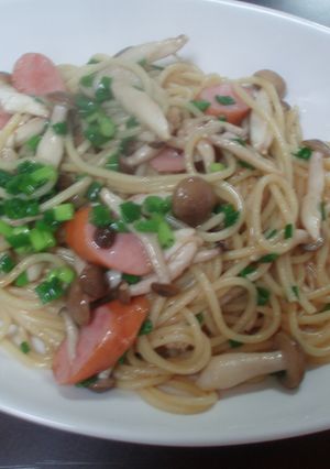 しめじとウインナーのしょうゆパスタ-レシピのメイン写真