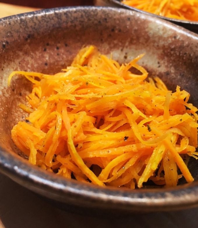 レンジで簡単！にんじんの七味ゴマ油和え-レシピのメイン写真