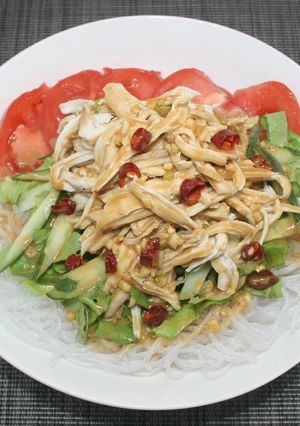 糖質☆乾燥こんにゃくパスタでバンバンジー-レシピのメイン写真