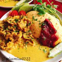 A picture of オムライスに【ポークカレーソース】動画有.
