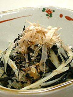 玉ねぎとひじきの和風サラダ~おかか和え~-レシピのメイン写真