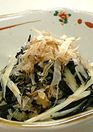玉ねぎとひじきの和風サラダ～おかか和え～-レシピのメイン写真