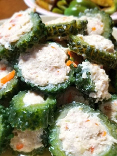ゴーヤの肉詰め〜蒸し煮〜-レシピのメイン写真